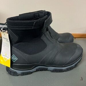 Muck apex Mid zip Black Boots